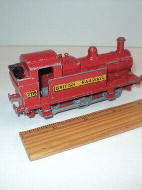 Budgie British Railways # 7118 Railway Engine Die Cast Metal Vintage 1950's
